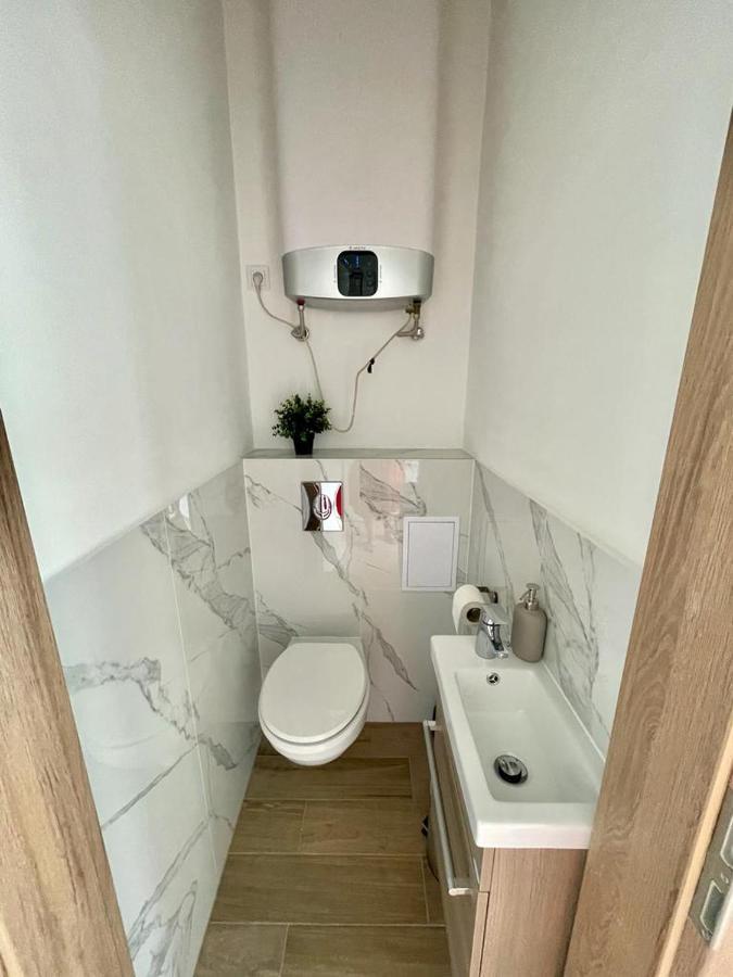 Home R1274 #Freeparking Budapest Kültér fotó