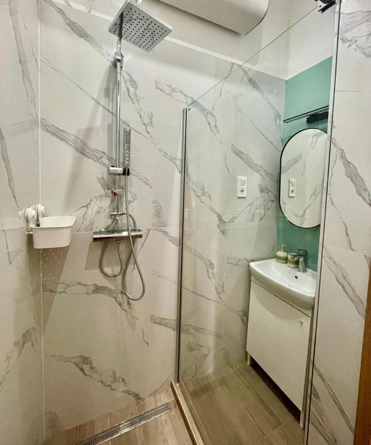 Home R1274 #Freeparking Budapest Kültér fotó